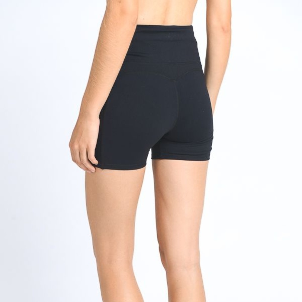 DOT POCKET SHORTS/leggings shorts